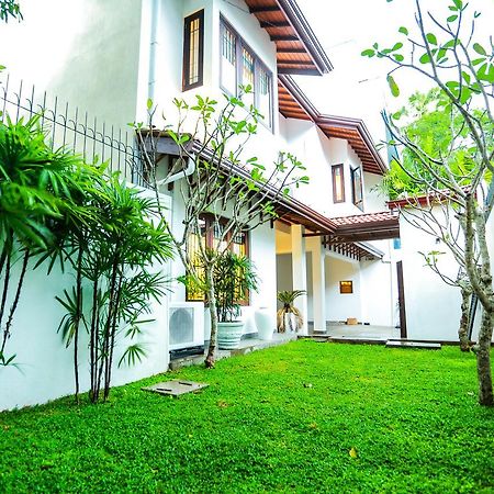 The Austin Residence By Unique Hotels Colombo Esterno foto