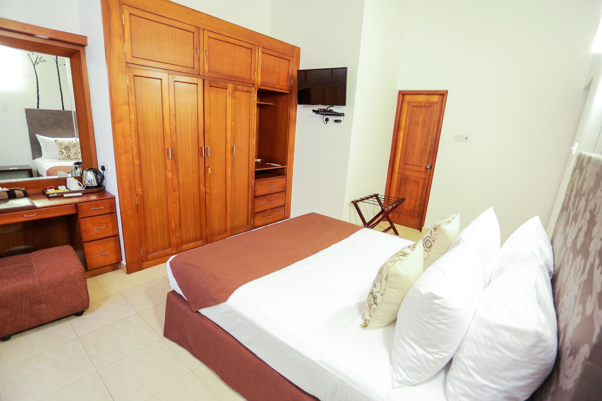 The Austin Residence By Unique Hotels Colombo Esterno foto