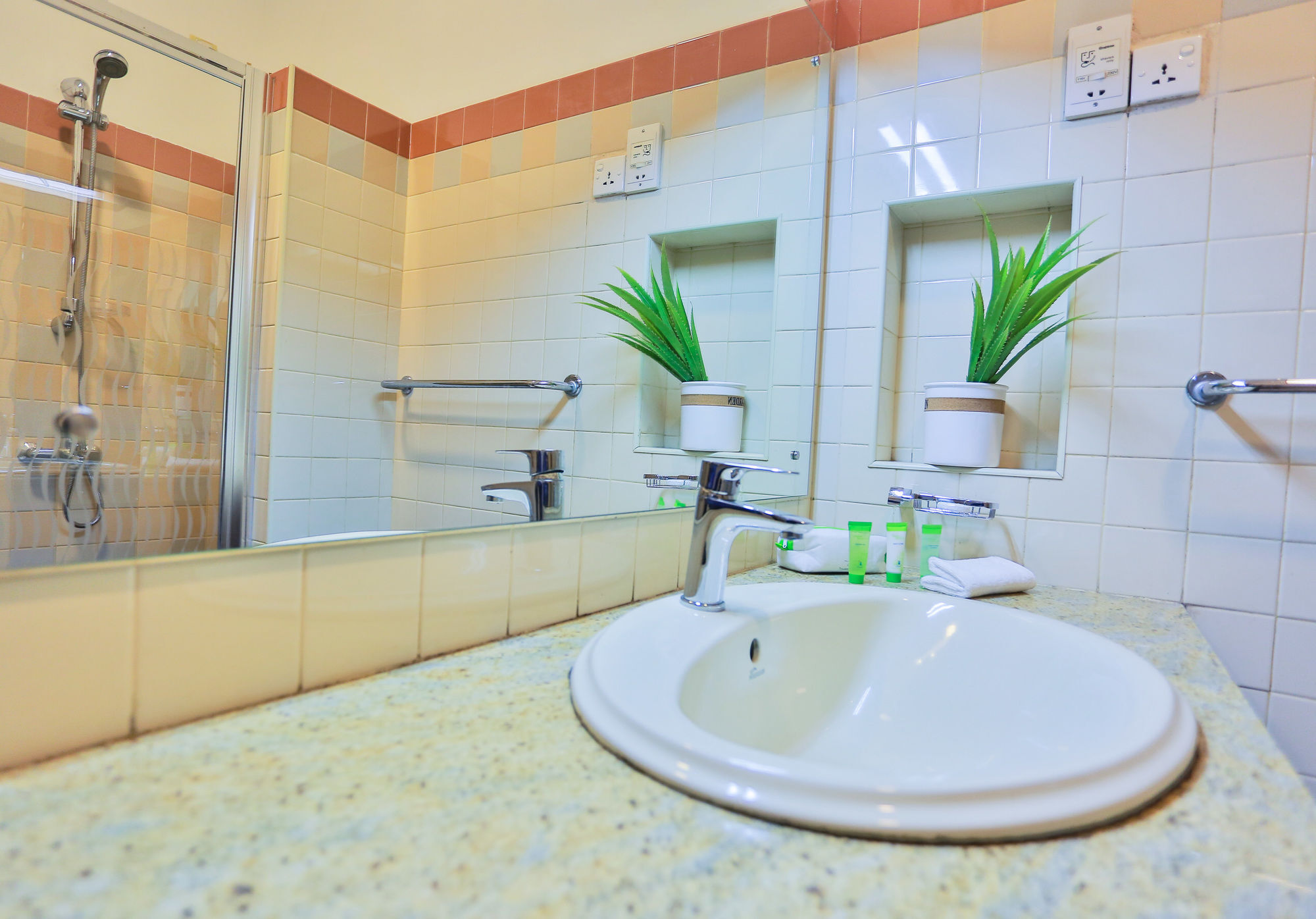 The Austin Residence By Unique Hotels Colombo Esterno foto