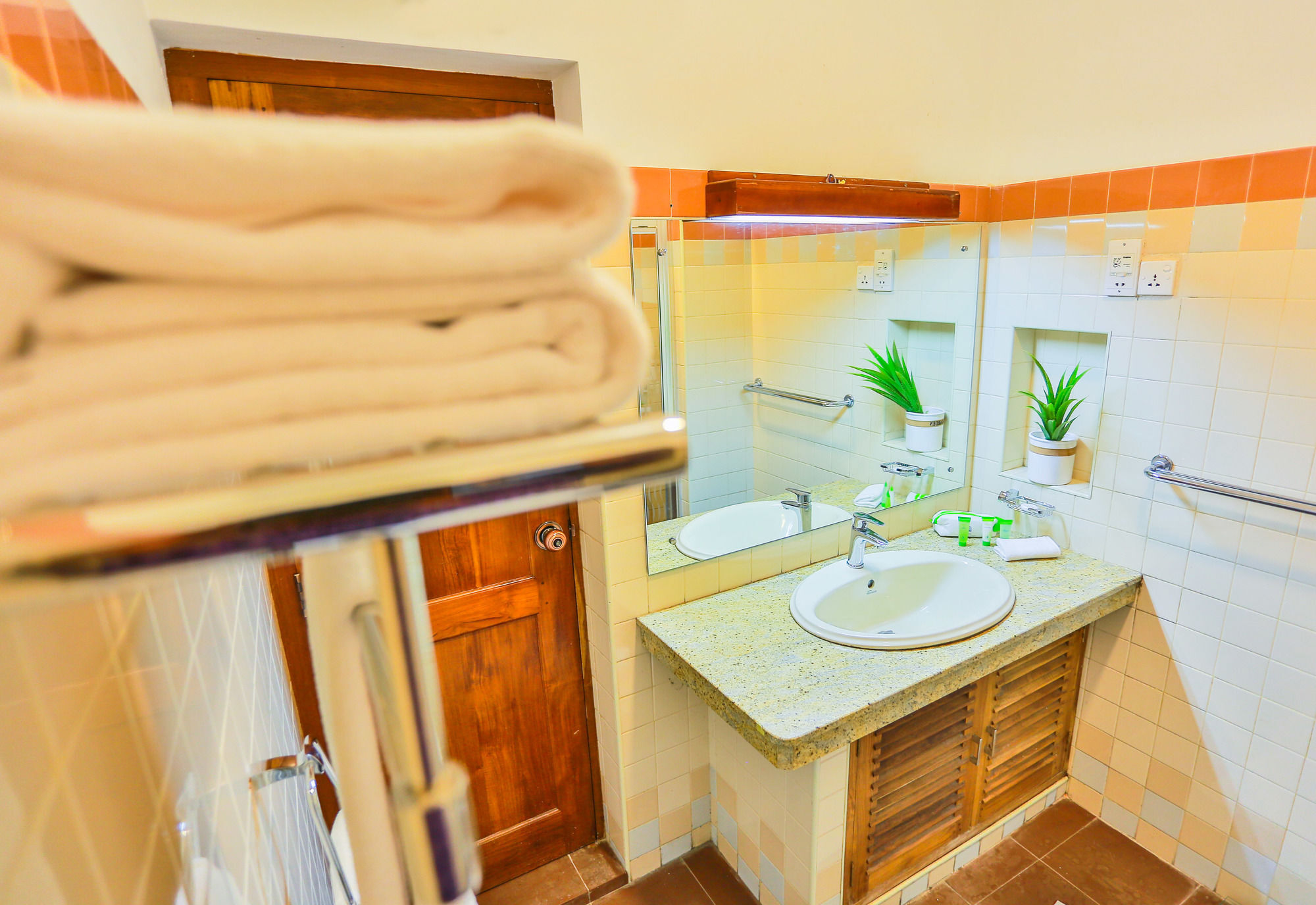 The Austin Residence By Unique Hotels Colombo Esterno foto